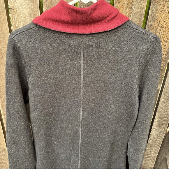 Cynthia Rowley Charcoal Gray & Burgundy Funnel Neck Sweater Tunic Sz S - Picture 8 of 14